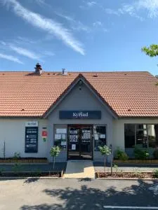 Kyriad SEDAN - Saint-Aignan