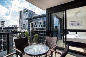 Atlas Apartments by CLLIX