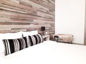 New Grey Residence Apartament