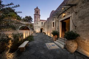 Monastero Santa Rosa Hotel & Spa