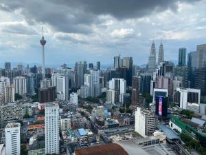 Jenet Service Suite At Times Square KL