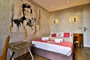 Hotels Ideal Sejour - Hotel de Charme et Atypique : photos des chambres
