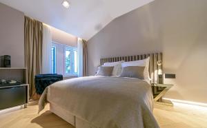 Lumiere Luxury Rooms