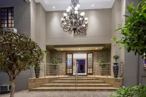 The Cycad Lodge & Chalets - Machadodorp