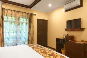 Airport Planet Lodge