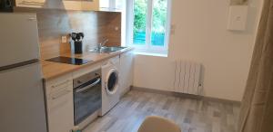Appartements entiers proche Aéroport - ZAC Chesnes - CNPE du Bugey Check-In 24h7J