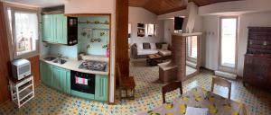 Attico mansardato affacciato sul cuore di Brescia