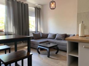 Industry - Appartement mit Balkon