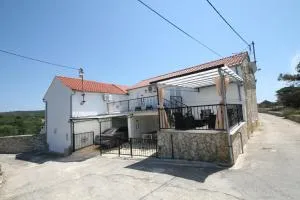 House Sakarun - Polje