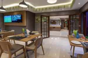 The Cycad Lodge & Chalets