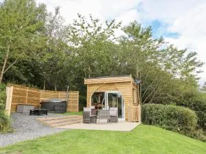 Woodland Pod - Llangwm