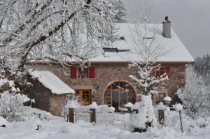 Appartements Appartement Douglasie dans une ferme avec etang prive dans la region des mille etangs, Faucogney-et-La-Mer : photos des chambres