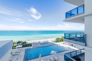 Churchill Suites Monte Carlo Miami Beach