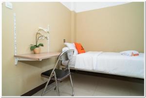 KoolKost near Lokasari Square (Minimum Say 6 Nights)