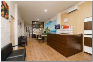 RedDoorz near JIEXPO Kemayoran 2