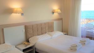 Hotels Hotel Le Dauphin : photos des chambres