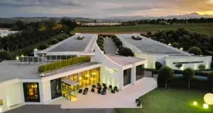 皮内塔酒店 - 耶西