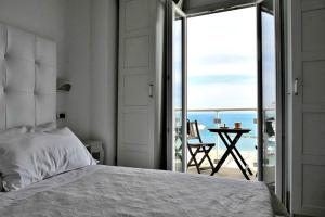 Double Room with Sea View room in Hotel Thea & Residence