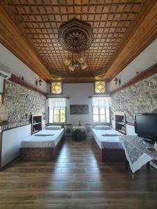 RIVA Guest House - 3-star hotels in Gjirokastër
