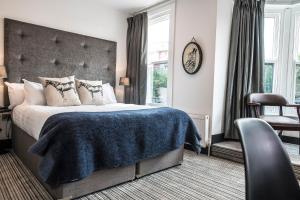 Superior Double or Twin Room room in Peaky Blinders Accommodation & Bar