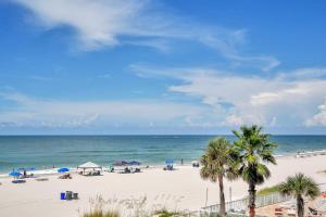 Holiday Home room in 209 Beach Place Condos