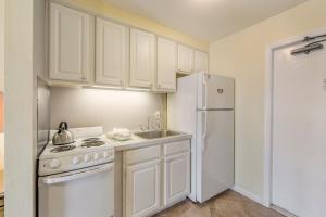 1br 1b - 3rd Floor - King - Surf Song #335