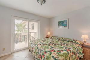 1br 1b - 3rd Floor - King - Surf Song #335