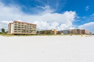 108 Madeira Norte Condo - Mitchell Beach