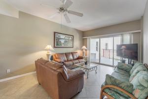 Luxury Updated Beach Condo - Crimson #104