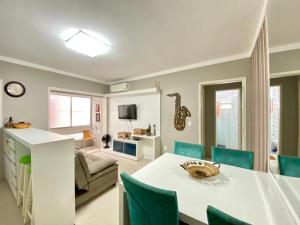 AP 2 quadras do mar, 01 dormitório, Montreal, Capão da Canoa