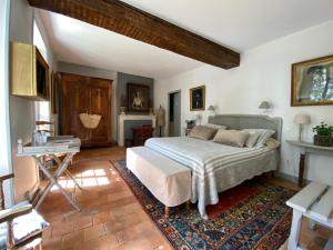 B&B / Chambres d'hotes Le Petit Chateau De Sainte Colombe : photos des chambres