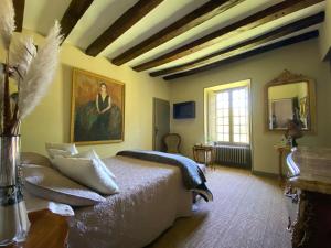 B&B / Chambres d'hotes Le Petit Chateau De Sainte Colombe : photos des chambres