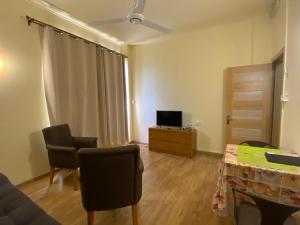 The Monalysa Suites & Residence