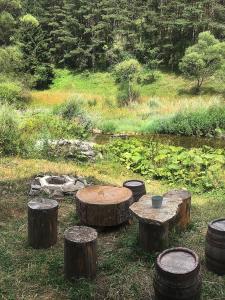 Къща край реката - Триград