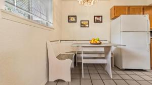 Apartment room in The Tingley Gardens A - An Irvie Home