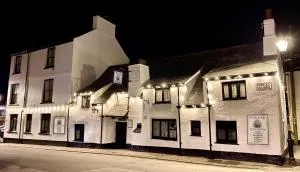 乔利水手宾馆 - 西卢港