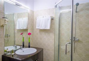 Avis Hotel By WS Group