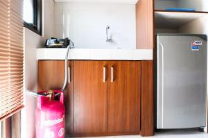 Best Studio 25 Kebagusan City Apartment By Travelio