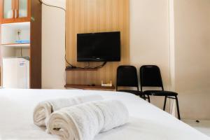 Best Studio 25 Kebagusan City Apartment By Travelio