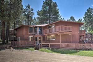 Walk to Ski and Trails All-Season Angel Fire Escape