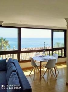 Primera Línea de playa en la Malagueta