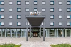 Park Inn by Radisson Vilnius Airport Hotel & Conference Centre - VNO
