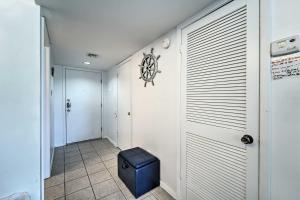 Updated South Padre Island Condo Walk to Beach!