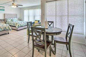Updated South Padre Island Condo Walk to Beach!