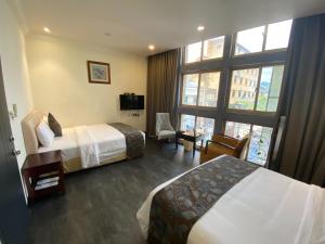 Phòng Deluxe 4 Người (Deluxe Quadruple Room)
