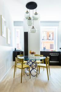 ROMAC Trinity 3bdr apartment with Sauna Jacuzzi in Campo de Fiori