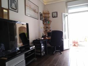 Appartements cosy rare 2 bedroom apartment around a private garden : photos des chambres