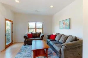 Hood River Hideaway - Bingen