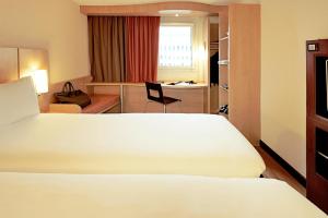 Hotels Ibis Evry-Courcouronnes : photos des chambres