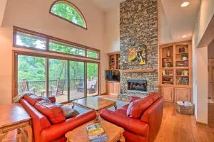 Quiet Riverfront Escape with Deck and Fly Fishing! - Lake Toxaway